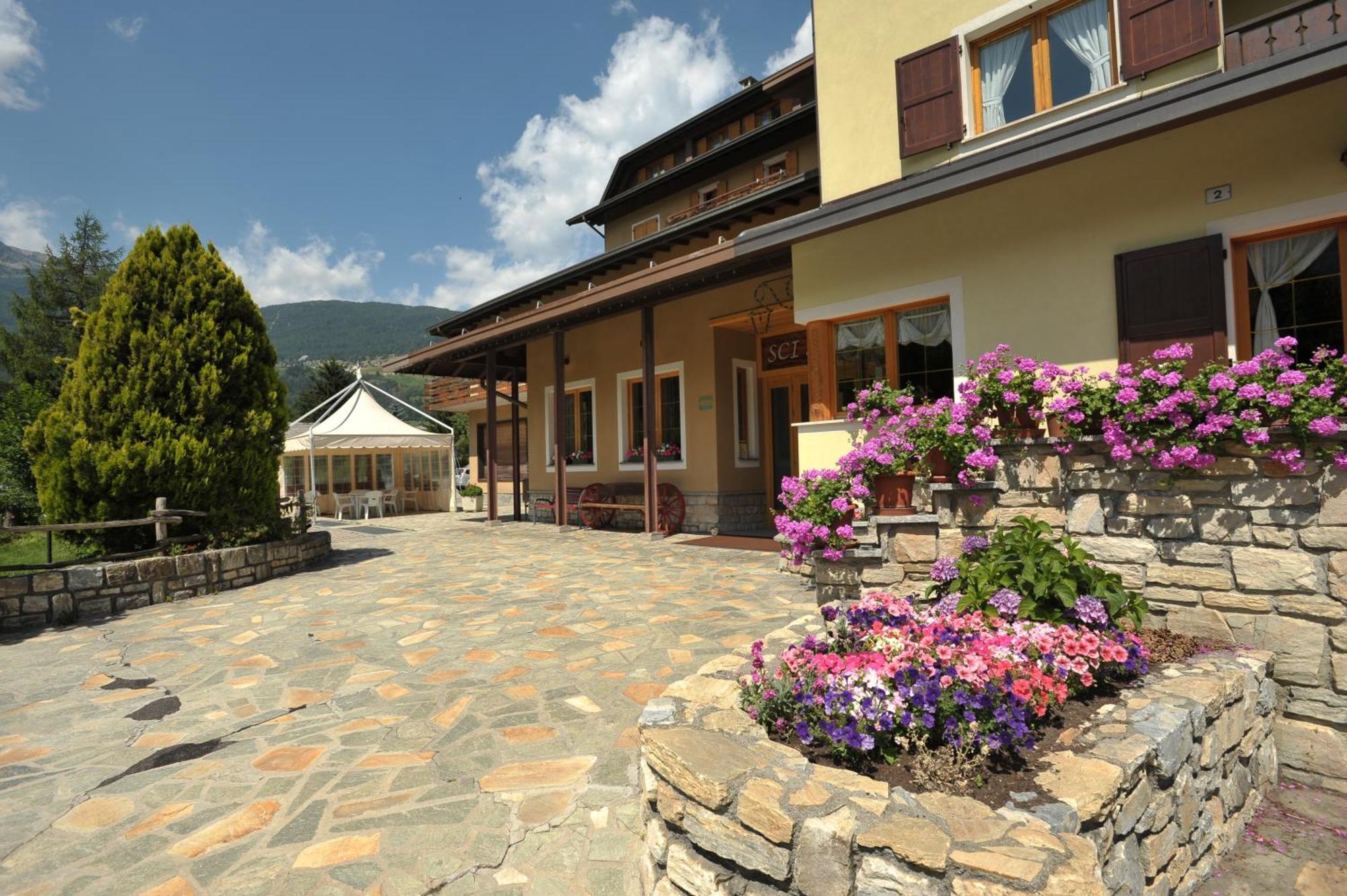 Residence Sci Sport Bormio Exterior foto